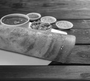 Gun powder masala dosa