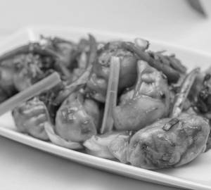 Cheese chilli garlic  momos