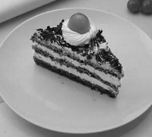 Black Forest Pastry (Eggless)