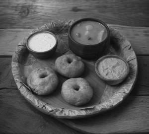 Sambar vada