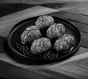 Cheese pan fried momos