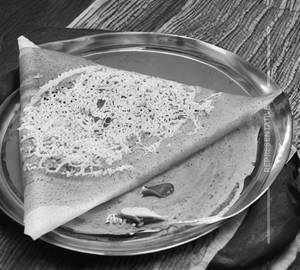 Rava paneer sada dosa