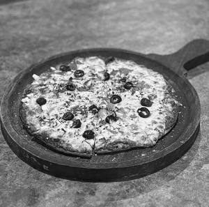 Wood-fired Chimi Churi Pizza