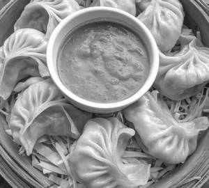 Veg Steam Momos 6 Pcs