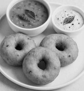 Medu Wada [3 Pieces]