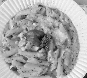 Mixed sauce pasta