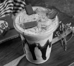 Kit Kat Shake