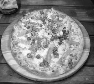 Gujarati Treat Pizza