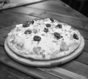 Hawaiian Hunt Pizza 