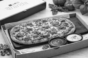 Butter Chicken Pizza