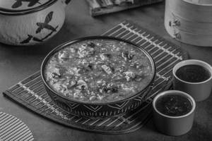 Mushroom In Green Garlic Sauce