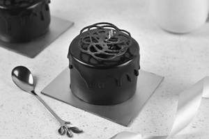 Chocolate Supreme Round Pastry