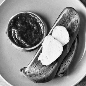 Jam Toast