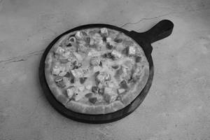 Paneer Butter Masala Pizza