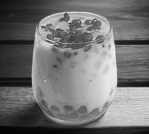 Pomegranate bubble tea