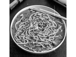 Triple Schezwan Noodles Gravy