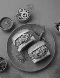 Special Bun Chokha (1 Pc)