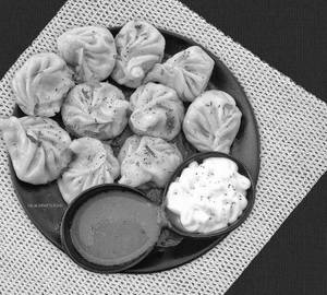 Veg Momos