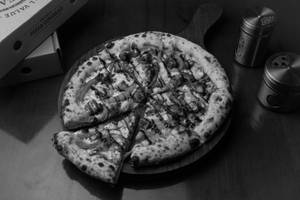 BBQ Paneer Pizza