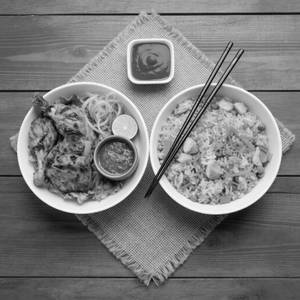 Chicken Fried Rice (Mini) + Tandoori Qtr (No free dessert)