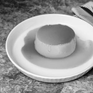 Caramel custard
