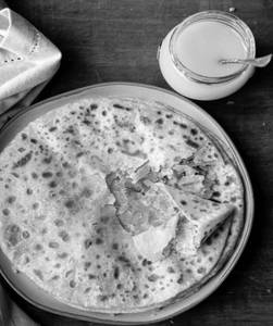 Puran Poli With Ghee