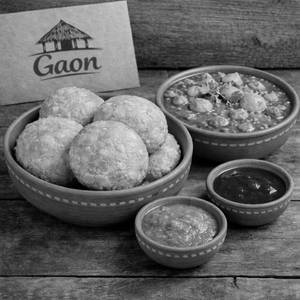Sattu Kachori(3 Pcs) With Aloo Chana Sabji & Chutney