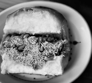 Gujarati Chatpata Dabeli