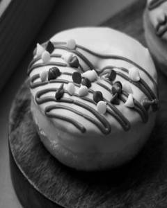 Albaster White Chocolate Donut (1 Piece ).