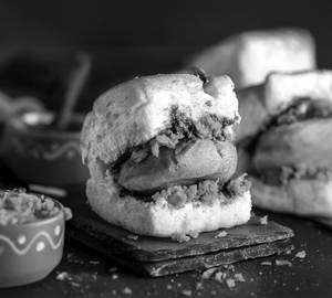 Amul butter vadapav