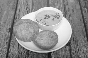 Kadhi Dal Kachori [1 Pc]