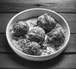 Stuff Dum Aloo