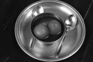 Gulab Jamun (2pcs)
