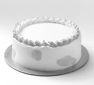 Birthday Cake 650g -  Vanilla Strawberry Sponge Cake