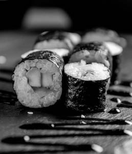 Avocado Maki Roll