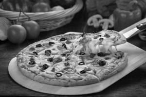 Veg Farm House Veg Pizza [Regular]