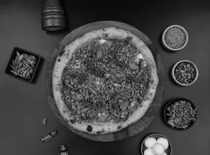 Sourdough Junglee Chicken Pizza
