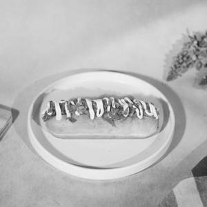 Chilli Paneer Hot Dog