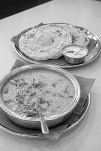 Korma Parotta