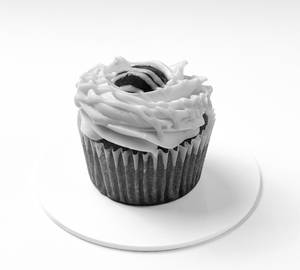 White Chocolate Strawberry Cupcake