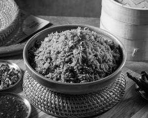 Veg Coriander Garlic Fried Rice