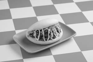 Black Pepper Chicken Bao