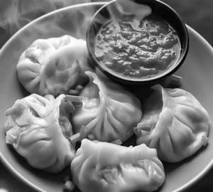 Veg Momo - 5 Pcs
