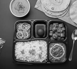 Methi Matar Special Thali