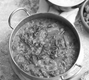 Palak dal tadka