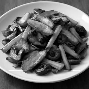 Roast Pork With Mushroom And Bamboo Shoots 
