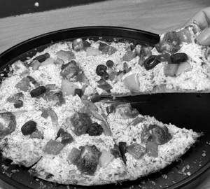 Pepe Paneer Pizza
