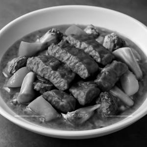 Sliced Water Buffalo With Mix Vegetables