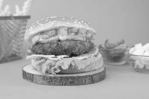Cheese Potato Crunch Burger