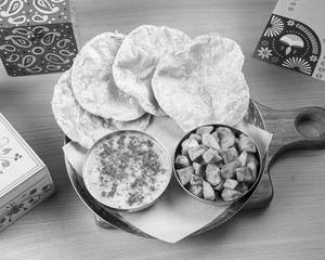 Sindhi Dal Puri Aloo
